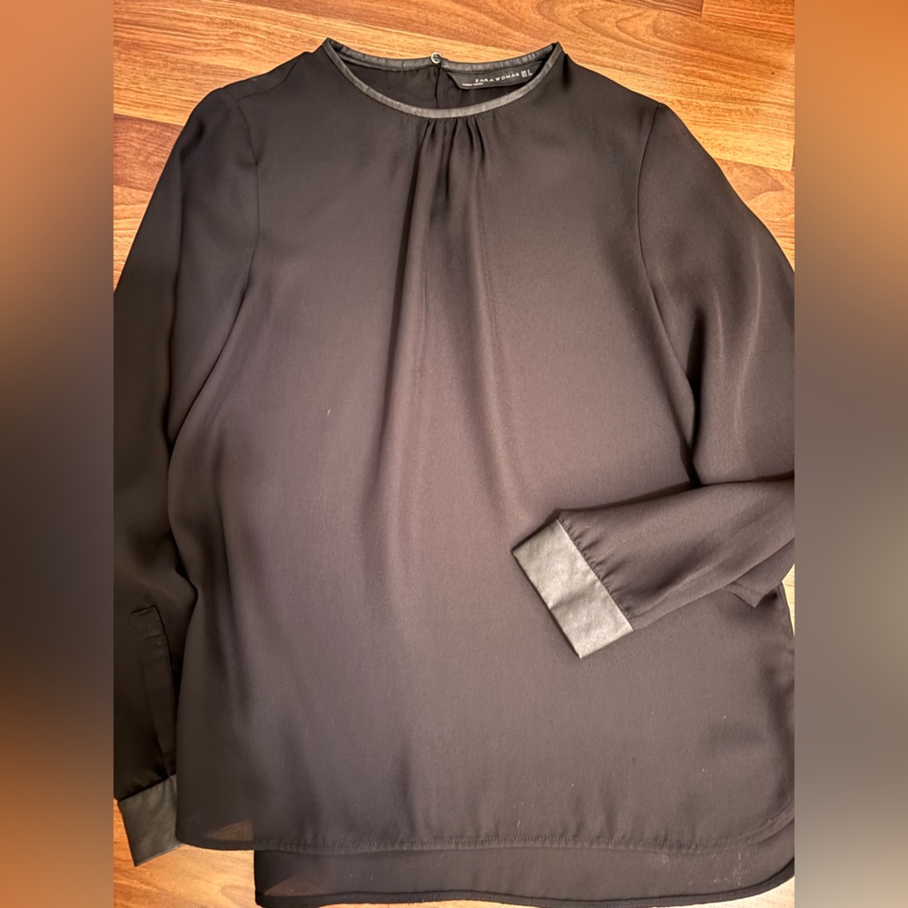 Zara Women’s Long Sleeve Crepe Black Blouse w Faux Leather Trim + Cuffs